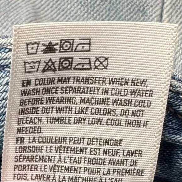 American Eagle Outfitters High-Waist Button Fly Belted Paperbag Denim Shorts - Picture 4 of 4